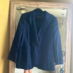 Banana Republic Sz 14 women’s Navy Blazer